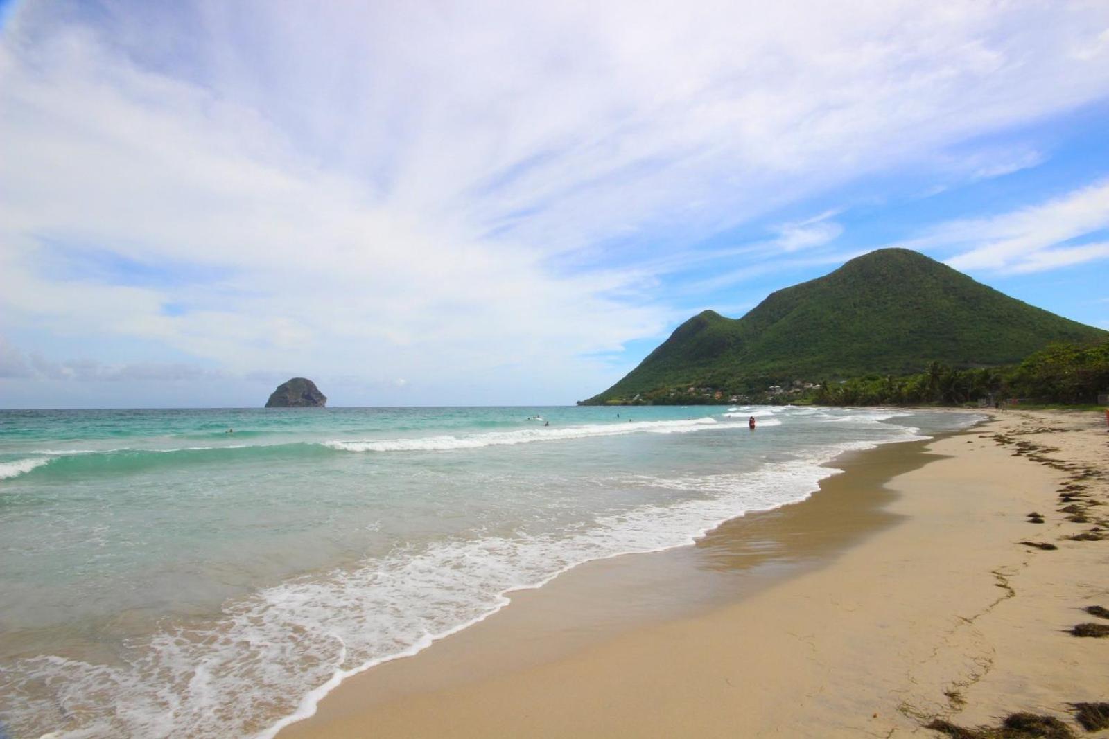 Villa Kaléna : 4 ch, plage à 50m, vue mer Le Diamant Esterno foto