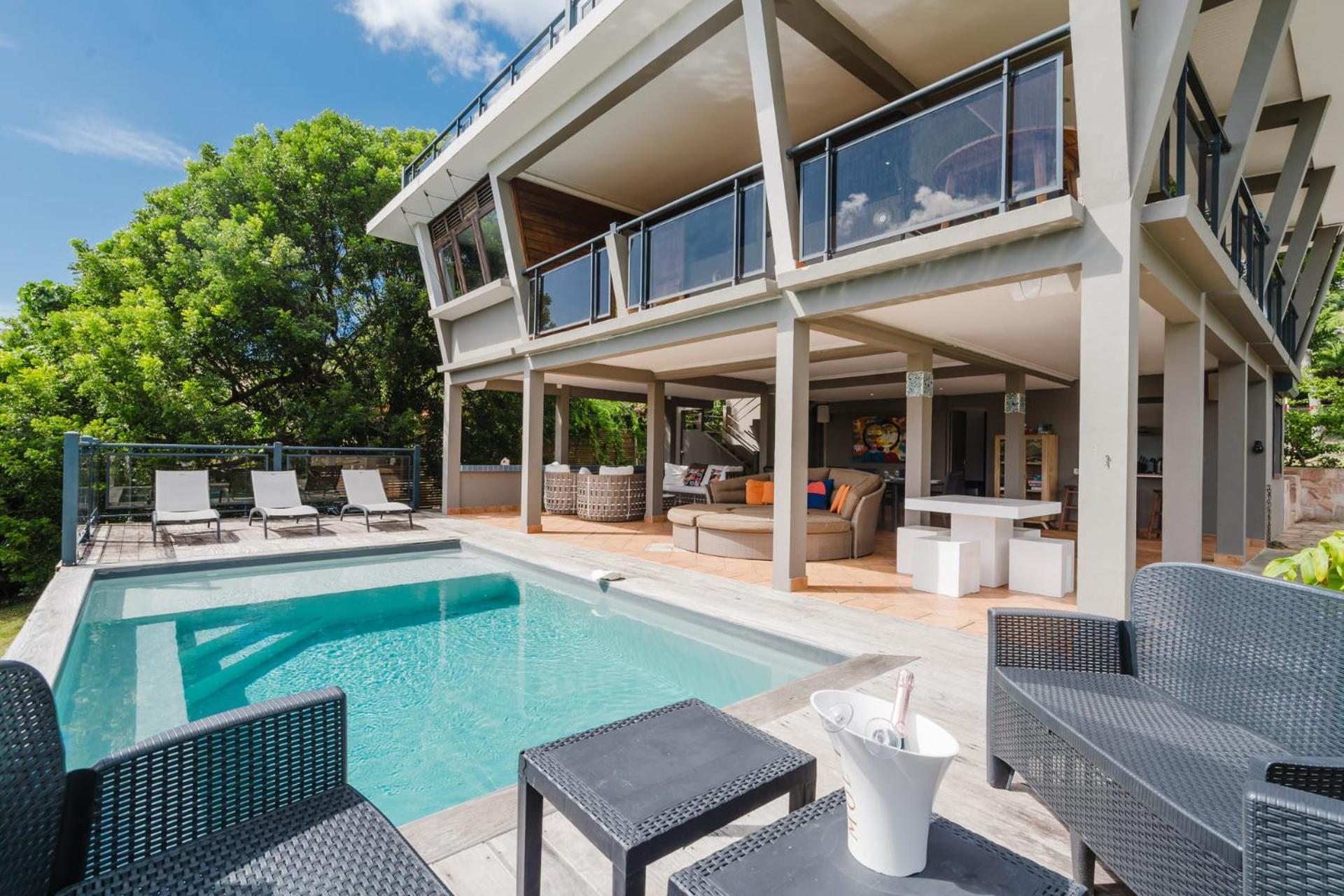 Villa Kaléna : 4 ch, plage à 50m, vue mer Le Diamant Esterno foto